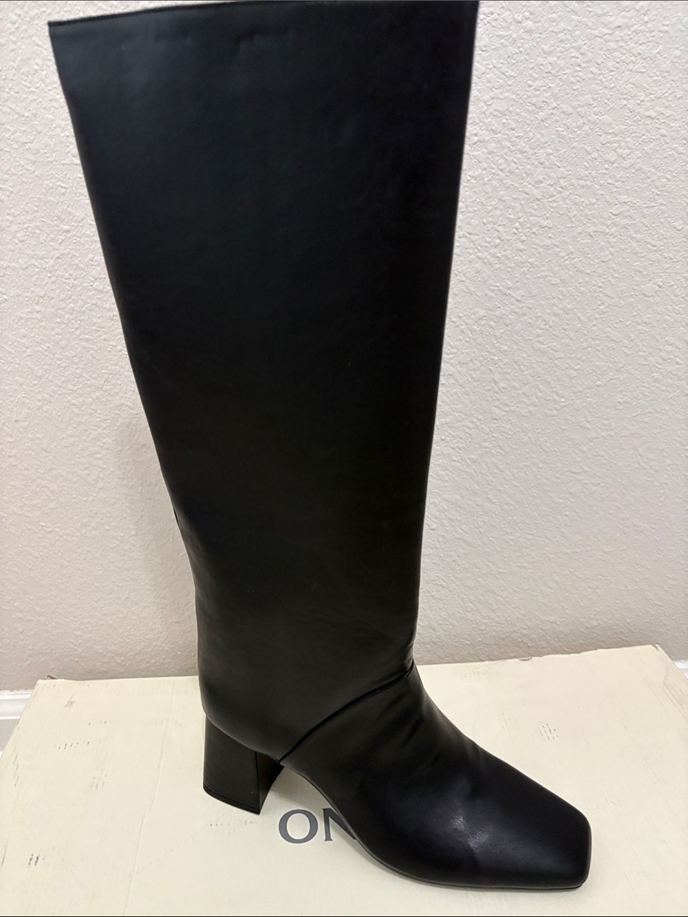 Classic Black Knee-High Leather Boot